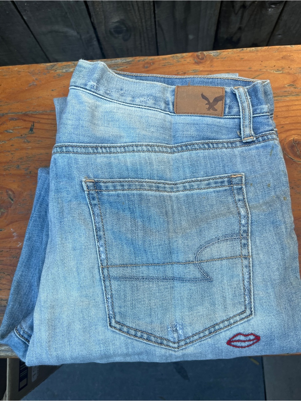 American Eagle Icon Straight Leg Capris